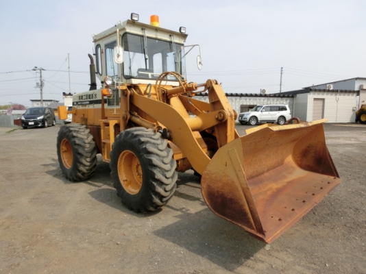 ขาย รถตัก KOMATSU 510 กรองเดี่ยว ซีเรียลสูง นำเข้าจากญี่ปุ่น 090-986-2521 อ๊อบ