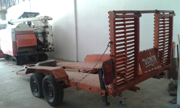 รถเกีายวข้าว DC 68 G แบบอุ้ม + เทลเลอร์