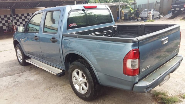 อีซูซุดีแมกปี2003 4ประตูเครื่อง2500เทอรโบกระจกไฟฟ้าเพาเวอรรถเดิมทั้งคันต่อรองได้คับ อีซูซุดีแมกปี2003 4ประตูเครื่อง2500เทอรโบกระจกไฟฟ้าเพาเวอรรถเดิมทั้งคันต่อรองได้คับ