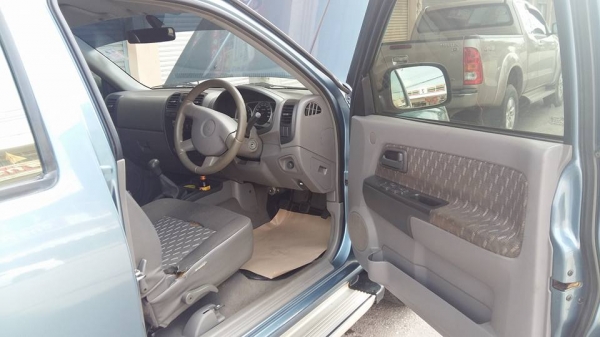 อีซูซุดีแมกปี2003 4ประตูเครื่อง2500เทอรโบกระจกไฟฟ้าเพาเวอรรถเดิมทั้งคันต่อรองได้คับ อีซูซุดีแมกปี2003 4ประตูเครื่อง2500เทอรโบกระจกไฟฟ้าเพาเวอรรถเดิมทั้งคันต่อรองได้คับ