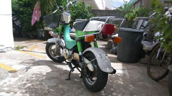 รถเล็ก น่ารัก ทรงชาลี เกียร์ออโต้