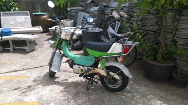 รถเล็ก น่ารัก ทรงชาลี เกียร์ออโต้