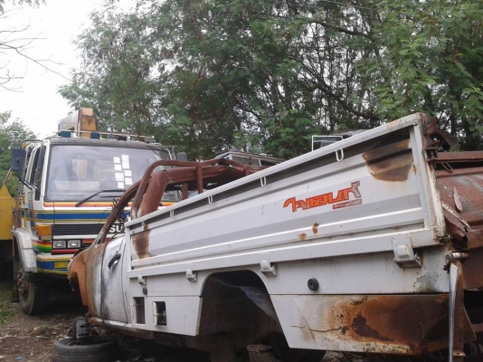 TATA XENON NGV ปี 2011 กะบะลอยไจแอนด์ TATA XENON NGV ปี 2011 กะบะลอยไจแอนด์