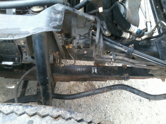 ขาย6ล้อ NPR150หัวตึกปี54กระบะยาว5เมตรพร้อมคอกแป็ปประปา