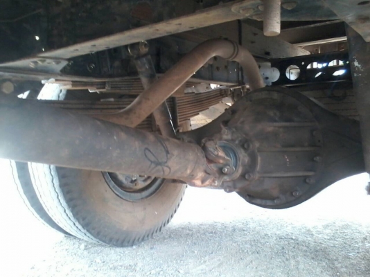 ขาย6ล้อ NPR150หัวตึกปี54กระบะยาว5เมตรพร้อมคอกแป็ปประปา