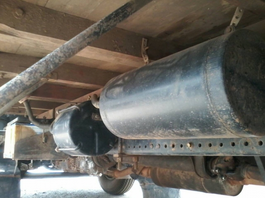 ขาย6ล้อ NPR150หัวตึกปี54กระบะยาว5เมตรพร้อมคอกแป็ปประปา