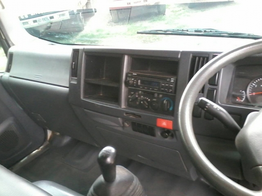 ขาย6ล้อ NPR150หัวตึกปี54กระบะยาว5เมตรพร้อมคอกแป็ปประปา