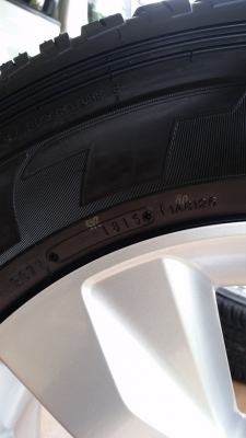 แม็ก Revo พร้อมยางป้ายแดง