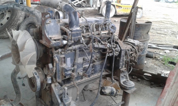 KOMATSU  200-8 ขายถูก ตามสภาพ ด่วน