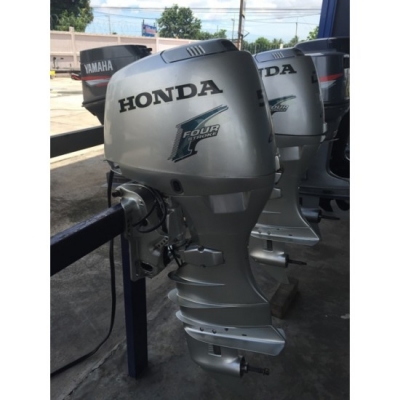 ขายเครื่องยนต์เรือ Honda BF50 4จังหวะ 3สูบ มือสองจากญี่ปุ่น