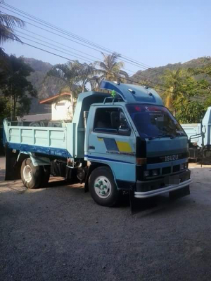 ISUZU NKR 88
