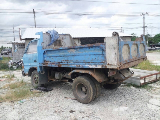 ขายรถบรรทุก 6 ล้อดัมพ์  ISUZU KS 85 แรงม้า ราคา 175000