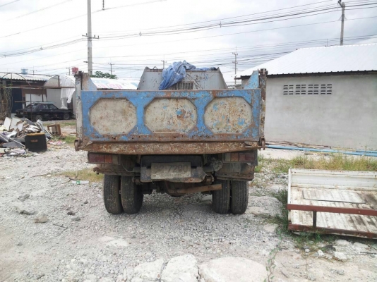 ขายรถบรรทุก 6 ล้อดัมพ์  ISUZU KS 85 แรงม้า ราคา 175000