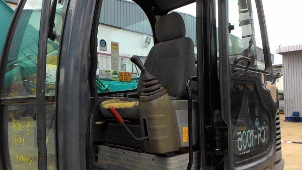 SK115SR-1ES # YV04-03764 5206ชั่วโมง รถปี2006 เก่าญี่ปุ่น SK115SR-1ES # YV04-03764 5206ชั่วโมง รถปี2006 เก่าญี่ปุ่น