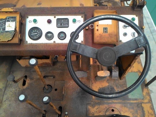 SK115SR-1E # YV02-01747 6886ชั่วโมง รถปี2001 เก่าญี่ปุ่น