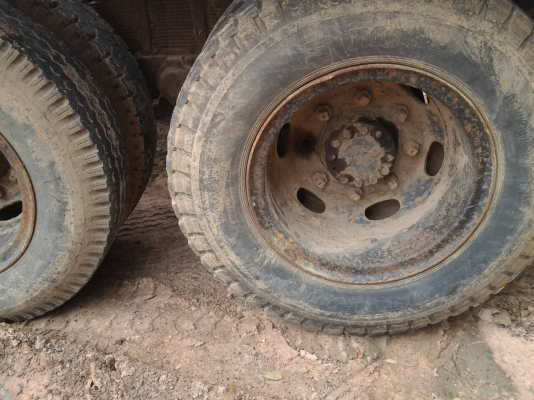 Isuzu เทเลอร์เพลาเดียว,พาวเวอร์, ทีฟฟี้ 175 แรง ขึ้น 120 ได้ พร้อมใช้