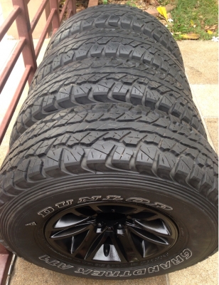 ล้อ off road ขอบ15 พร้อมยาง All Dunlop 31 10.5 R15 ดอกเต็มๆ