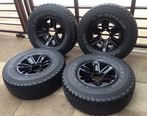 ล้อ off road ขอบ15 พร้อมยาง All Dunlop 31 10.5 R15 ดอกเต็มๆ