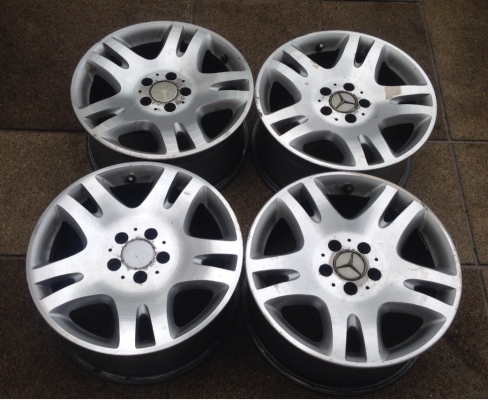 ล้อแท้ BENZ ขอบ17 กว้าง 8นิ้ว off +35 สภาพดี ไม่เคยซ่อม