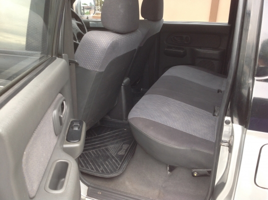 มิตซูบิชิสตราด้า 4 ประตู 4x4 แกรนดิส ทูโทน ปี 2001 มิตซูบิชิสตราด้า 4 ประตู 4x4 แกรนดิส ทูโทน ปี 2001