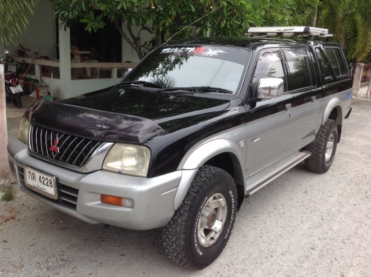 มิตซูบิชิสตราด้า 4 ประตู 4x4 แกรนดิส ทูโทน ปี 2001 มิตซูบิชิสตราด้า 4 ประตู 4x4 แกรนดิส ทูโทน ปี 2001