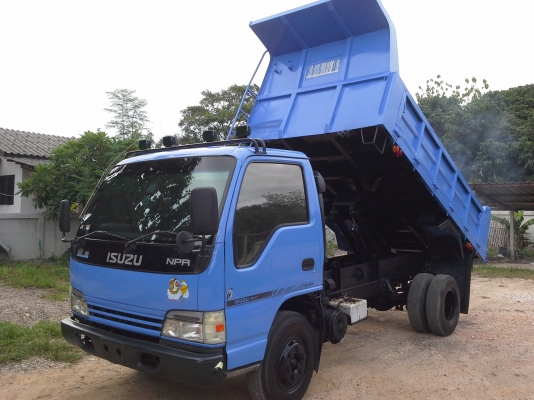 ขาย6ล้อดั้ม ISUZU 150 แรงปี48 ห้างแท้ ต่อดั้มใหม่ทั้งลูก เอกสารพร้อม (จัดเเน้นได้5แสน )