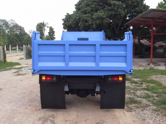 ขาย6ล้อดั้ม ISUZU 150 แรงปี48 ห้างแท้ ต่อดั้มใหม่ทั้งลูก เอกสารพร้อม (จัดเเน้นได้5แสน )