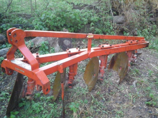 ผาน 4 ตราช้าง