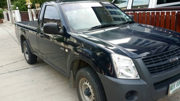 ISUZU SPARK 2.5 ปี 2011