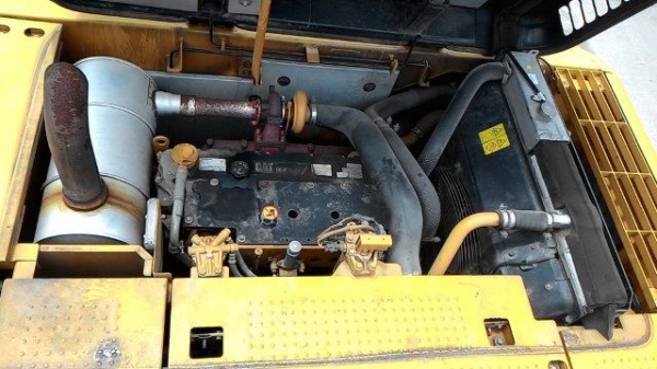 320D-E # BWZ03704 7377ชั่วโมง รถปี2008 แทรก80 เก่าญี่ปุ่น 320D-E # BWZ03704 7377ชั่วโมง รถปี2008 แทรก80 เก่าญี่ปุ่น