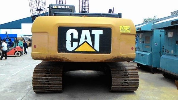 320D-E # BWZ03704 7377ชั่วโมง รถปี2008 แทรก80 เก่าญี่ปุ่น 320D-E # BWZ03704 7377ชั่วโมง รถปี2008 แทรก80 เก่าญี่ปุ่น