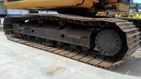 320D # BWZ02064 6987ชั่วโมง รถปี2007 แทรก80 เก่าญี่ปุ่น 320D # BWZ02064 6987ชั่วโมง รถปี2007 แทรก80 เก่าญี่ปุ่น