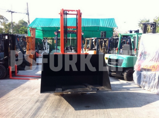 ขายฟอร์คลิฟท์ โตโยต้า 5FD25 เสาสูง 4 ม. จากประเทศญี่ปุ่น