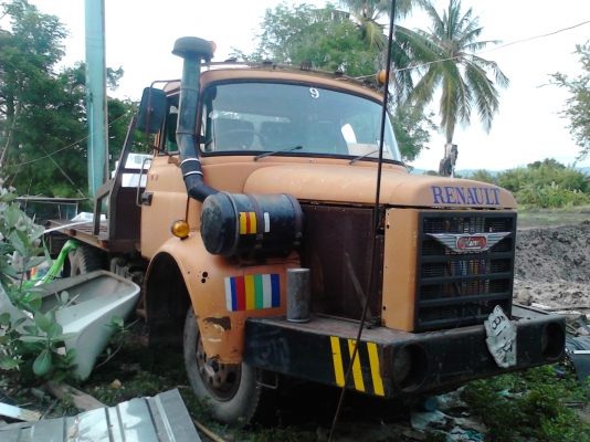 ขายเทรนเล่อ10ล้อเพลาเดียวใช้งานได้ปกติขายตามสภาพลดเหลือเพียง160000เท่านั้น