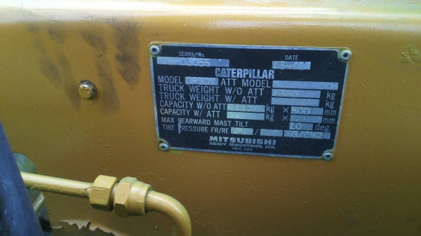 ขายรถโฟล์คลิตท์ CATERPILLAR DP30