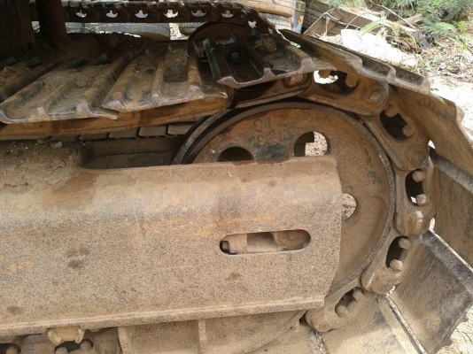 ขายแบคโฮ KOMATSU PC60-1 เก่านอก เอกสารใบอินวอยซ์ รถใช้งานอยู่ทุกวันครับ