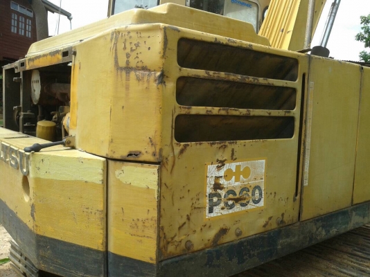 ขายแบคโฮ KOMATSU PC60-1 เก่านอก เอกสารใบอินวอยซ์ รถใช้งานอยู่ทุกวันครับ
