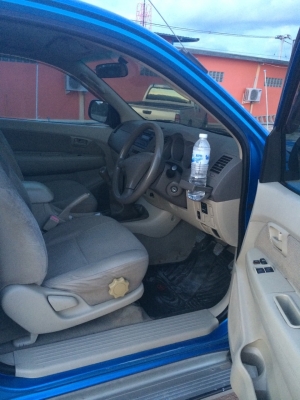 ขายวีโก้ แคป 4WD เดิมๆ บางๆ ขายวีโก้ แคป 4WD เดิมๆ บางๆ