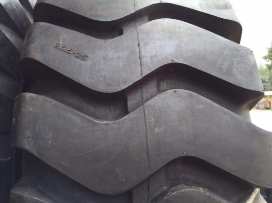 ขายยางรถตัก OTANI 26.5-25 ผ้าใบหนา 28 ชั้น ยางปี 14 ปลายปี ขายยางรถตัก OTANI 26.5-25 ผ้าใบหนา 28 ชั้น ยางปี 14 ปลายปี