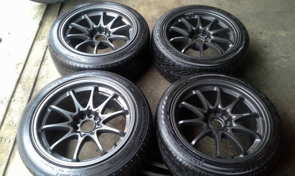 ขายล้อ ce28 ขอบ17" 8*9พร้อมยาง ขายล้อ ce28 ขอบ17" 8*9พร้อมยาง
