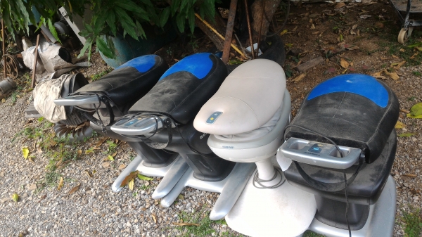 ม้าโยกไฟฟ้า (RODEO BOY ) จากญี่ปุ่นยี่ห้อ THRIVE มีโมดการทำงานหลายแบบ