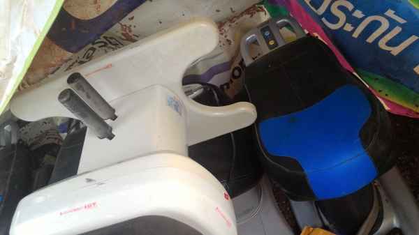 ม้าโยกไฟฟ้า (RODEO BOY ) จากญี่ปุ่นยี่ห้อ THRIVE มีโมดการทำงานหลายแบบ