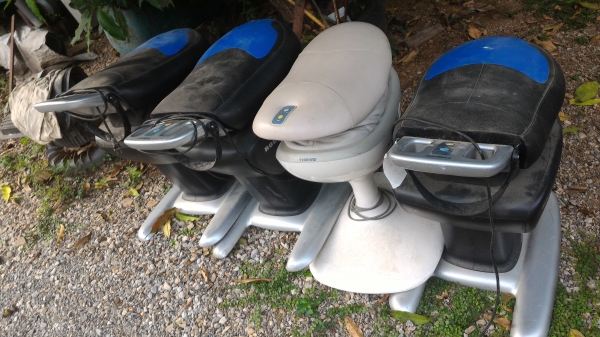 ม้าโยกไฟฟ้า (RODEO BOY ) จากญี่ปุ่นยี่ห้อ THRIVE มีโมดการทำงานหลายแบบ