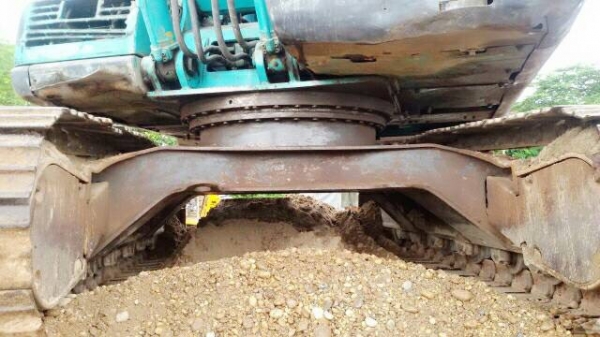 **890,000 บ.ต่อรอง/// แบคโฮ KOBE SK100 MARK V(5) Super **ขาย KOBELCO MARK 5 SK-100 Super แบคโฮ สภาพเก่านอก พร้อมลุย HYD.EXCAVATOR KOBELCO MARK V(5) Super SK100 ไฟฟ้าเต็ม เครื่องเดิม ปั้มเดิม ทำงานดี เร็ว ไม่โหลด เก่านอก ใช้งานในไทย ประมาณครึ่งปี ครับ บูมอ