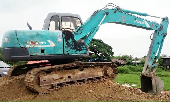 **890,000 บ.ต่อรอง/// แบคโฮ KOBE SK100 MARK V(5) Super **ขาย KOBELCO MARK 5 SK-100 Super แบคโฮ สภาพเก่านอก พร้อมลุย HYD.EXCAVATOR KOBELCO MARK V(5) Super SK100 ไฟฟ้าเต็ม เครื่องเดิม ปั้มเดิม ทำงานดี เร็ว ไม่โหลด เก่านอก ใช้งานในไทย ประมาณครึ่งปี ครับ บูมอ