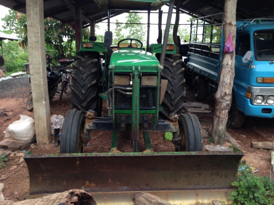 ขายรถไถ JOHN DEERE 5310 K (จอร์นเดียร์) 55 แรงม้า(ไม่ใช่แรงโม้) ขาย (350,000.-บาท)  ลดราคา เหลือ 330,000.- บาท  ลดลงอีกเหลือ 310,000.- (สุดท้าย)