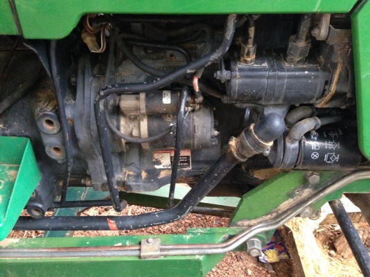 ขายรถไถ JOHN DEERE 5310 K (จอร์นเดียร์) 55 แรงม้า(ไม่ใช่แรงโม้) ขาย (350,000.-บาท)  ลดราคา เหลือ 330,000.- บาท  ลดลงอีกเหลือ 310,000.- (สุดท้าย)