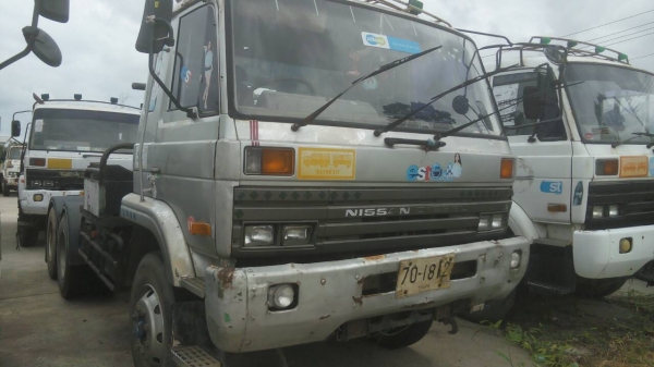 ขายด่วนครับ หัวลาก NISSAN UD CWM430HT เครื่อง 290 TERBO ปี35 -40 จำนวน 5 คัน