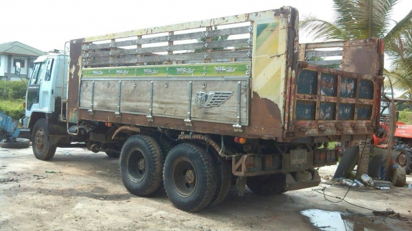 สิบล้อ อีชูซุ ร็อคกี้ FVZ12ML175 ดั้ม สโลส 2 เพา สภาพพร้อมใช้งาน ทะเบียนพร้อมโอน