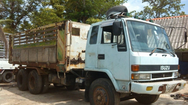 สิบล้อ อีชูซุ ร็อคกี้ FVZ12ML175 ดั้ม สโลส 2 เพา สภาพพร้อมใช้งาน ทะเบียนพร้อมโอน